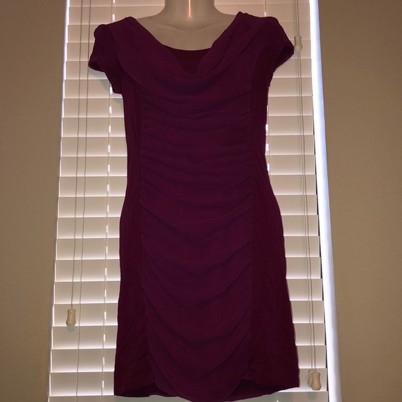 Dress - Picture 3 of 3